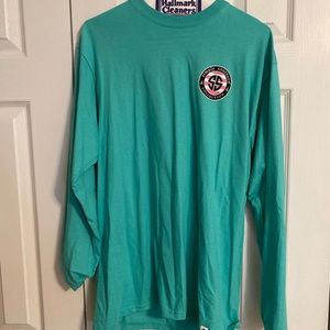 Women’s Medium Winter Simply Southern Shirt